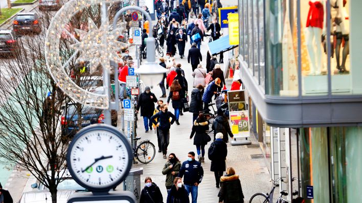 Schloßstraße: Steglitzer Einkaufsmeile soll zur Fußgängerzone werden